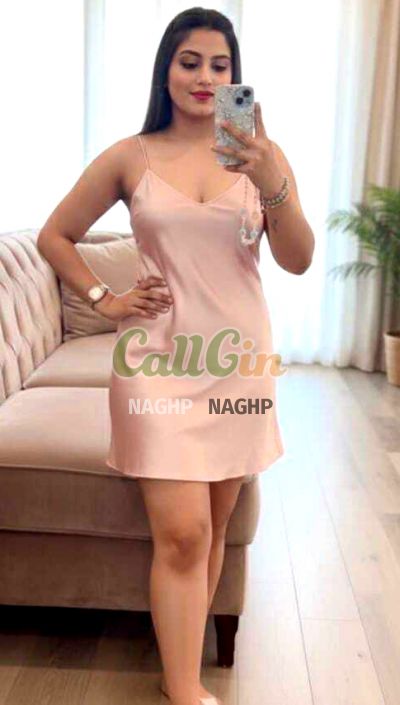 Aarohi Singh, escort in Thane