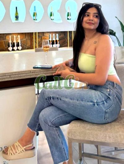 Trisha, call girl in Indiranagar (Bangalore)