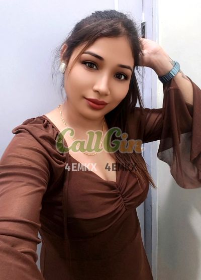 Disha Pathekar, call girl in Bangalore