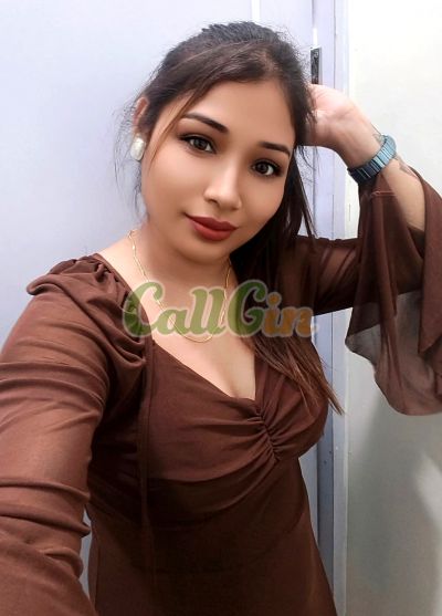 Disha Pathekar, call girl in Bangalore