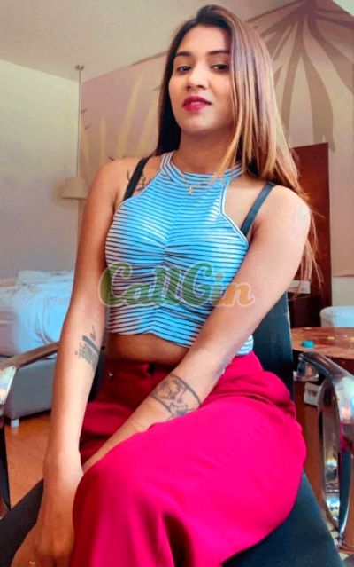 Priya Reddy, call girl in Banjara Hills (Hyderabad)