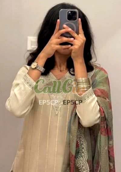 Sneha 7739215469, call girl in Andheri (Mumbai)