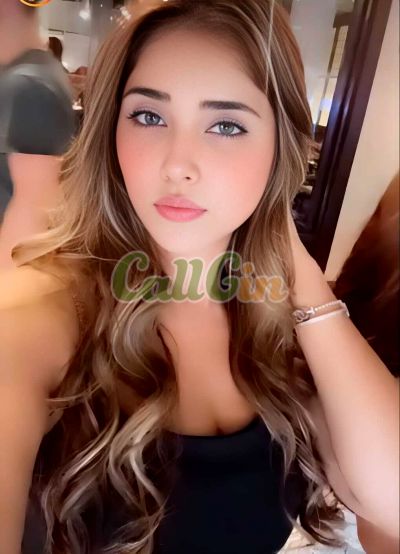 Akansha, call girl in Mumbai