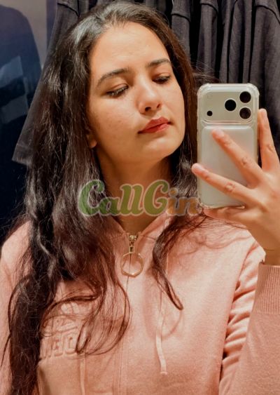 Neha 9136220499, escort in Vashi (Navi Mumbai)