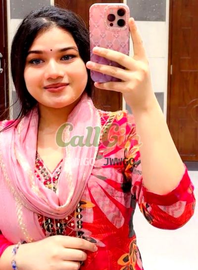 Sonali Singh 8677811094, call girl in MG Road (Bangalore)