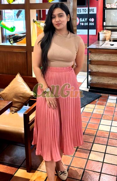 Kaviya 8292400517, call girl in Vashi (Navi Mumbai)