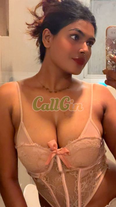 Malika 8099139713, call girl in Pune