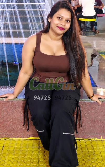 Aamira Khan 7760800675, call girl in Koramangala (Bangalore)